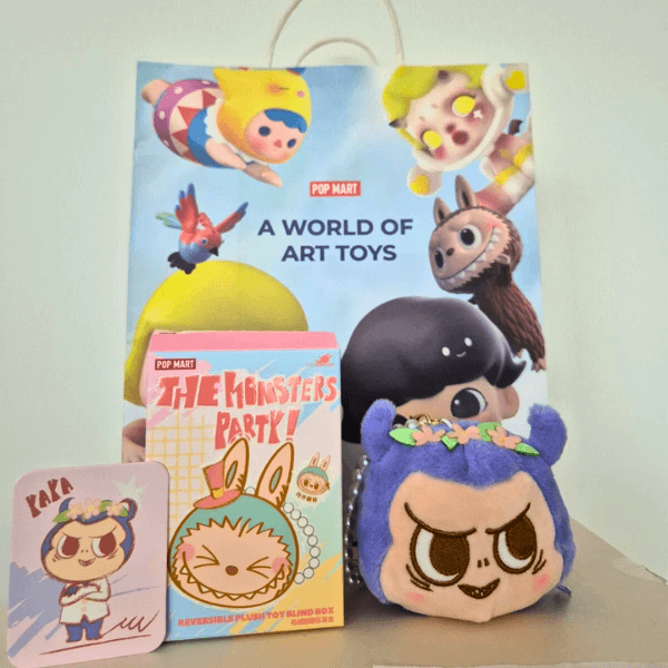 Yaya In The Monsters party Series reversible Plush