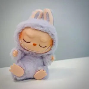 labubu zizi have a seat