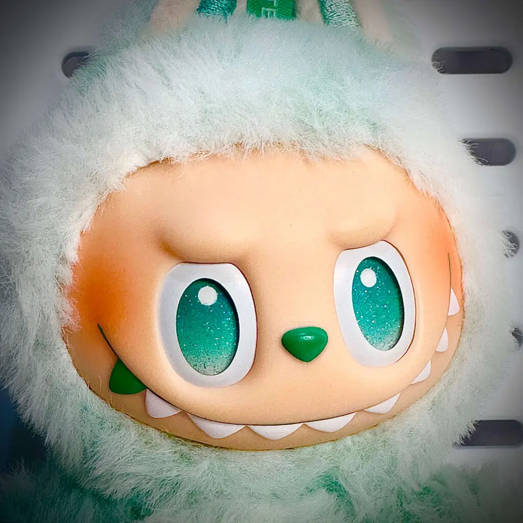 専用HOPE labubu LABUBUとSERENITY Labubu Serenity: Details and Best Prices for Real Labubu