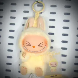 labubu have a seat sisi hung with name card