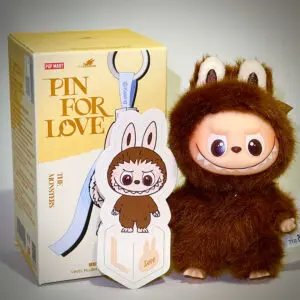 mini labubu pin for love L box with sticker name packaging