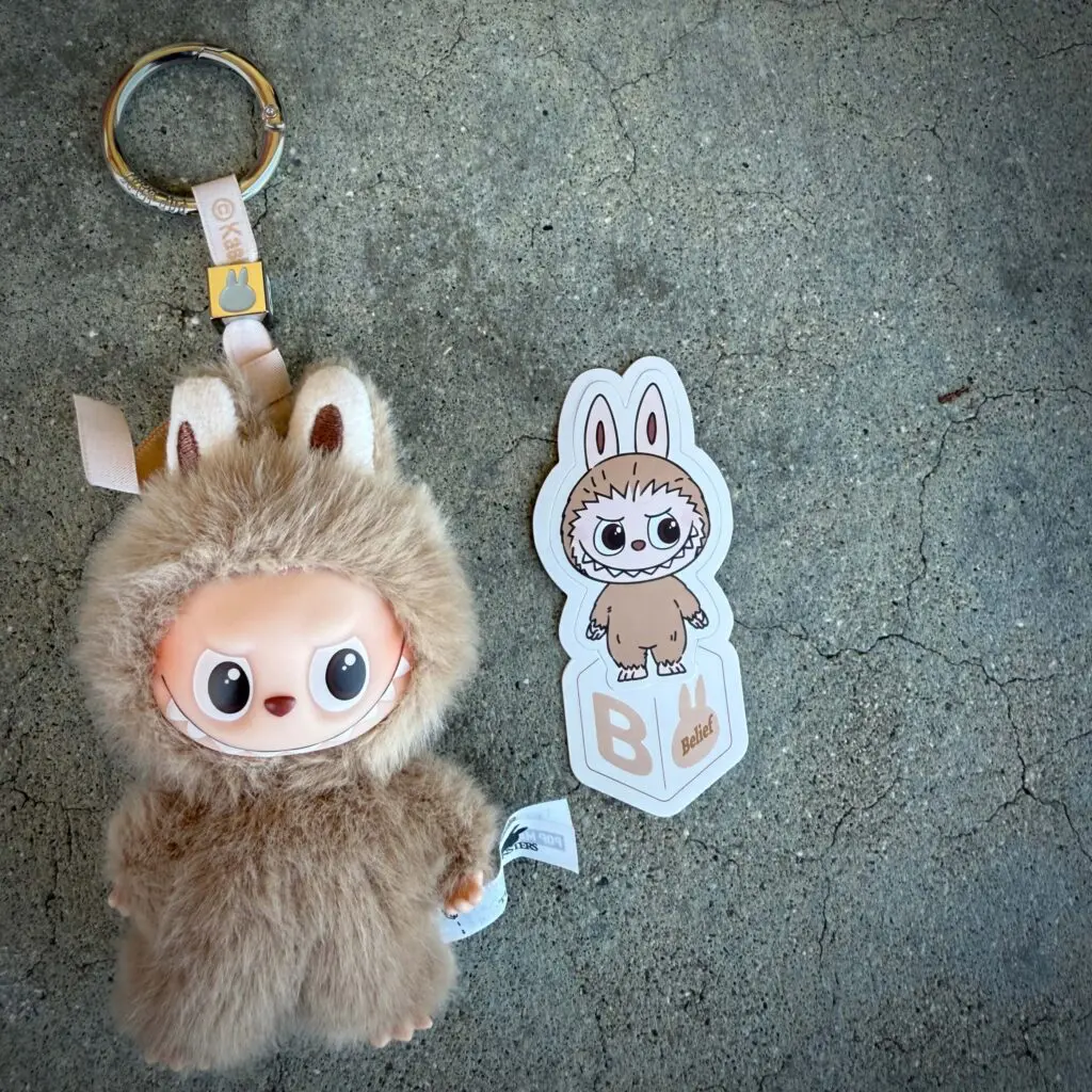 mini labubu pin for love b labubu belief sticker