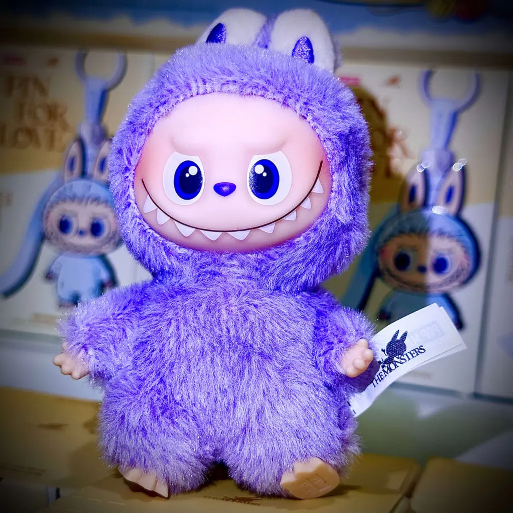 Labubu Pin for Love ?: Pics and Prices for mini Labubu 
