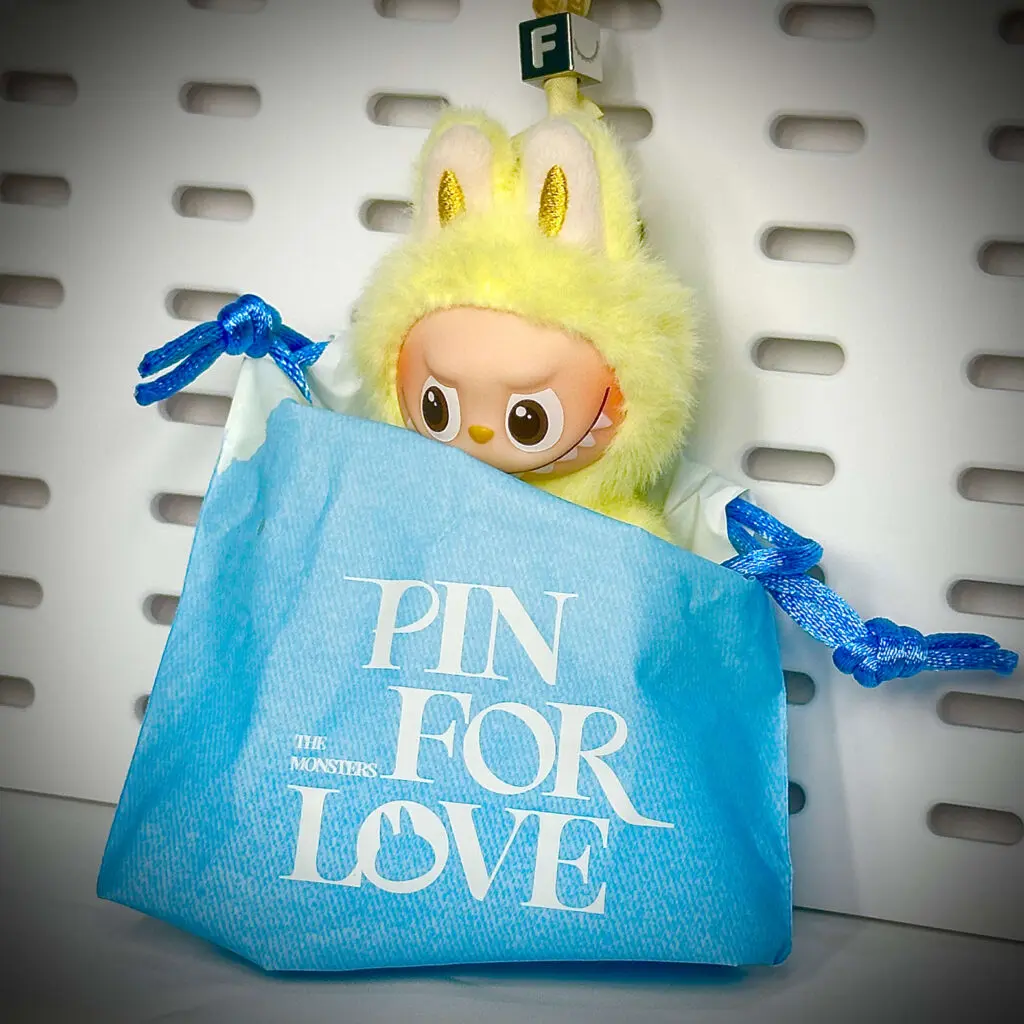 Labubu Pin for Love F: Pics and Prices for mini Labubu 