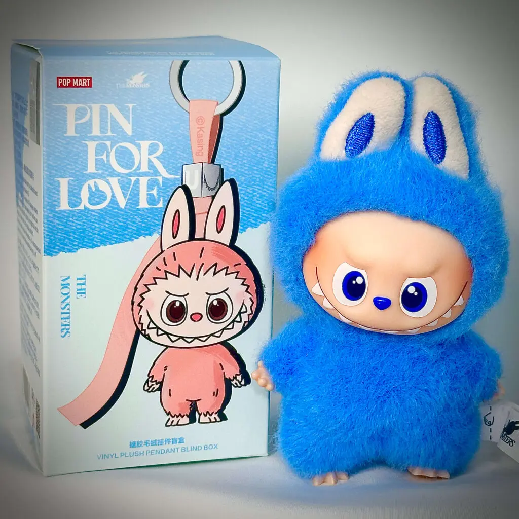 mini labubu pin for love o beside box