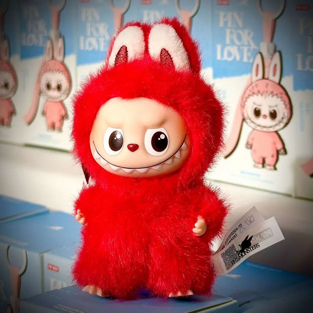 ラブブ LABUBU PIN FOR LOVE H Labubu Pin for Love &: Pics and Prices for mini Labubu 