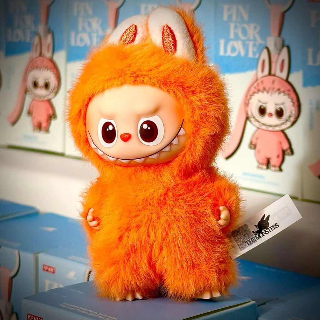 Labubu Pin for Love Z: Pics and Prices for mini Labubu 