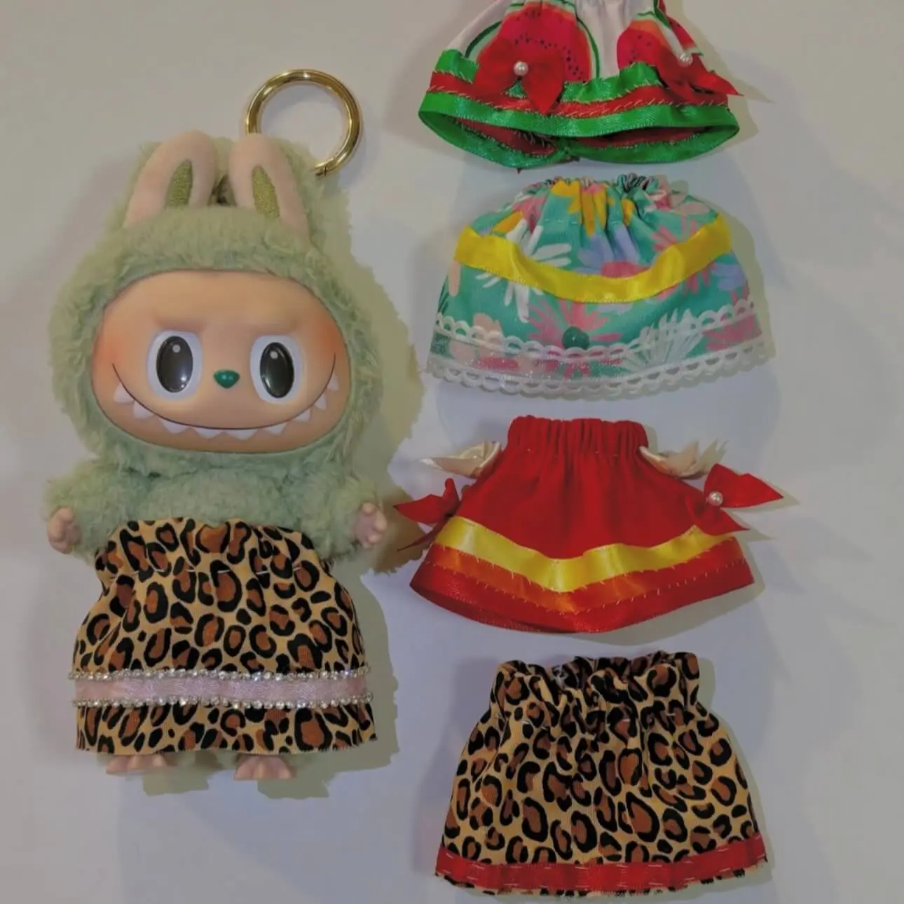 labubu printed skirt