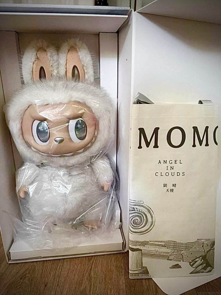 Labubu zimomo angel in clouds box shelf