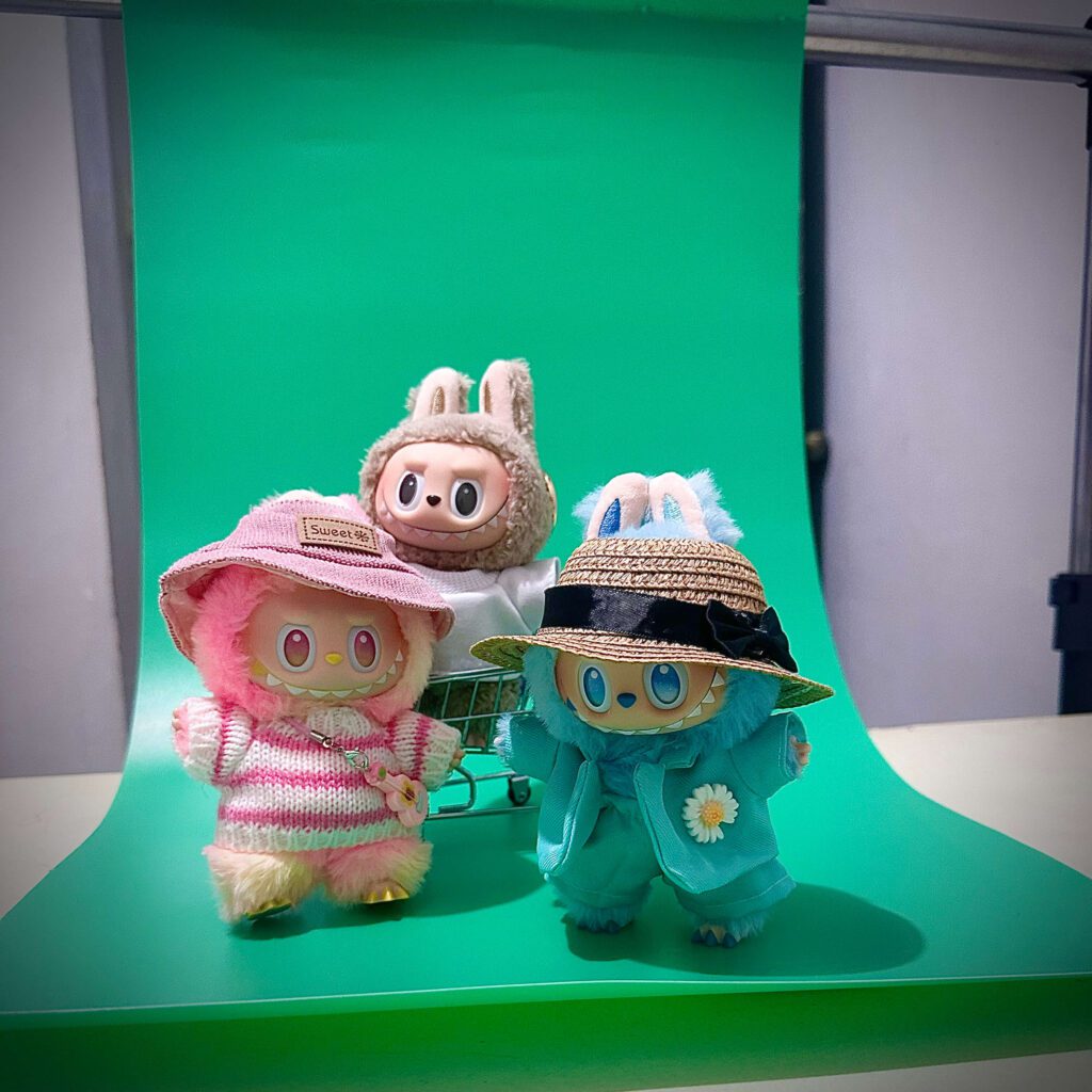hope toffee loyalty labubu clothes green screen