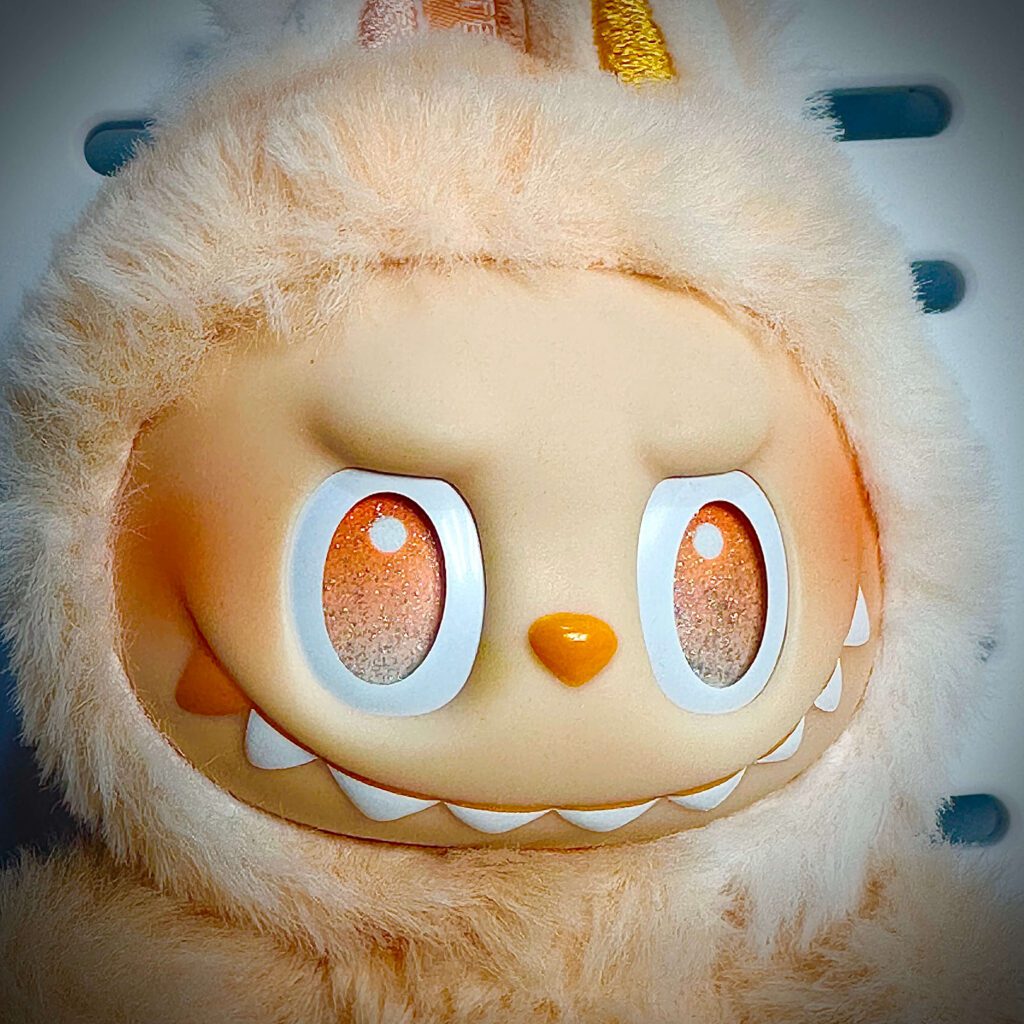 labubu big into energy happiness teeth