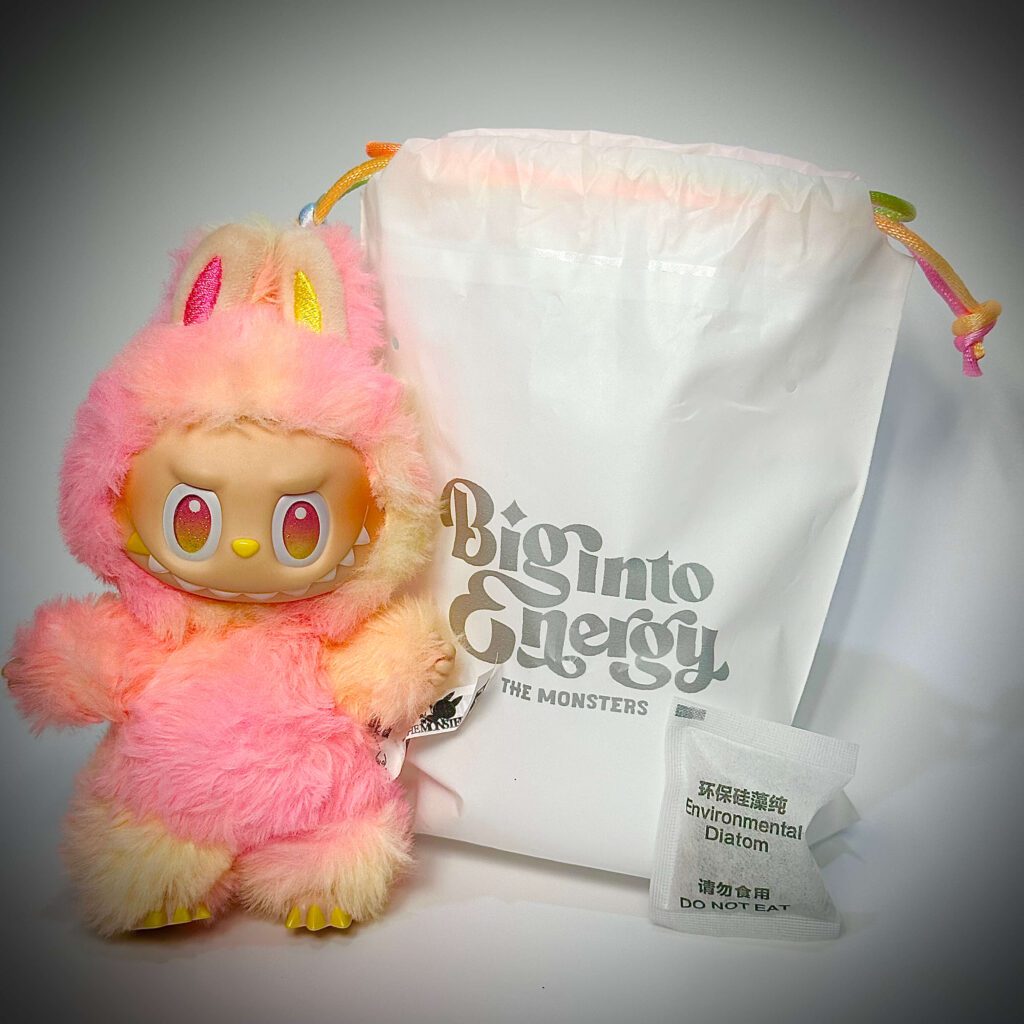 labubu big into energy loyalty pouch