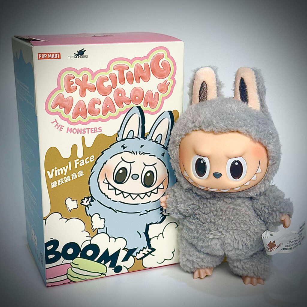 labubu exciting macaron sesame bean beside box