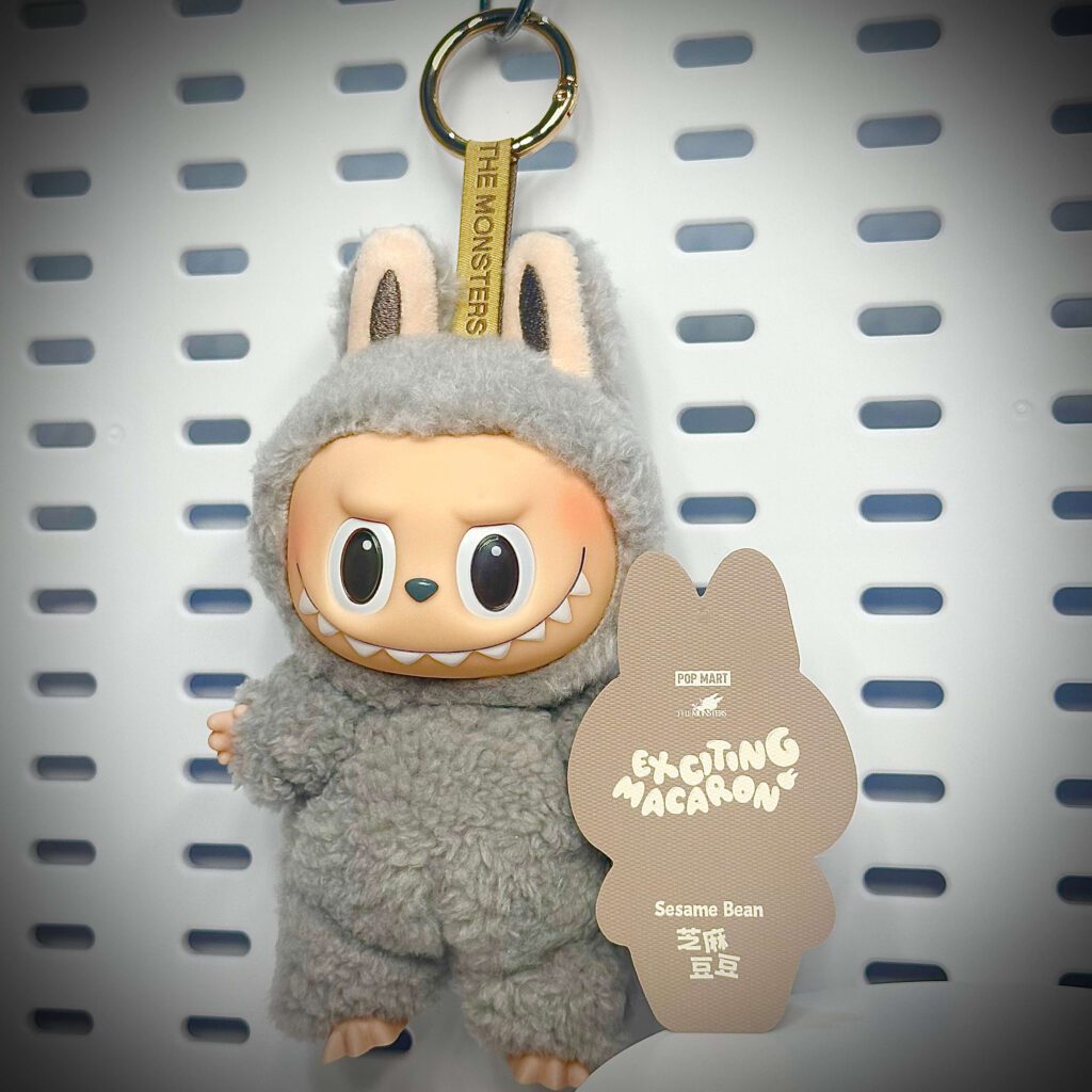labubu exciting macaron sesame bean hung with name card