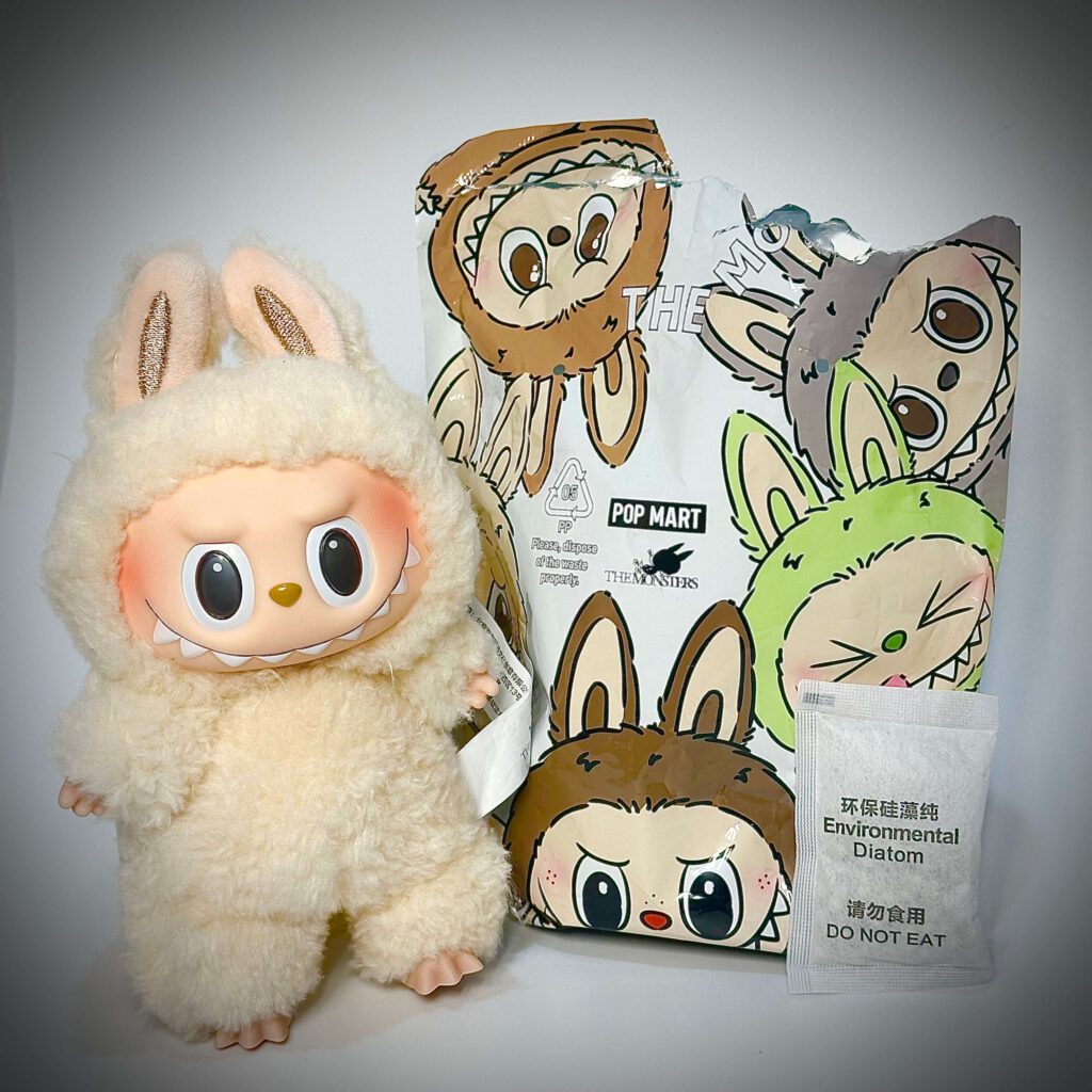 labubu exciting macaron soymilk pouch