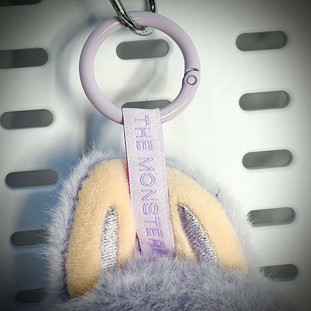 labubu have a seat zizi lanyard front