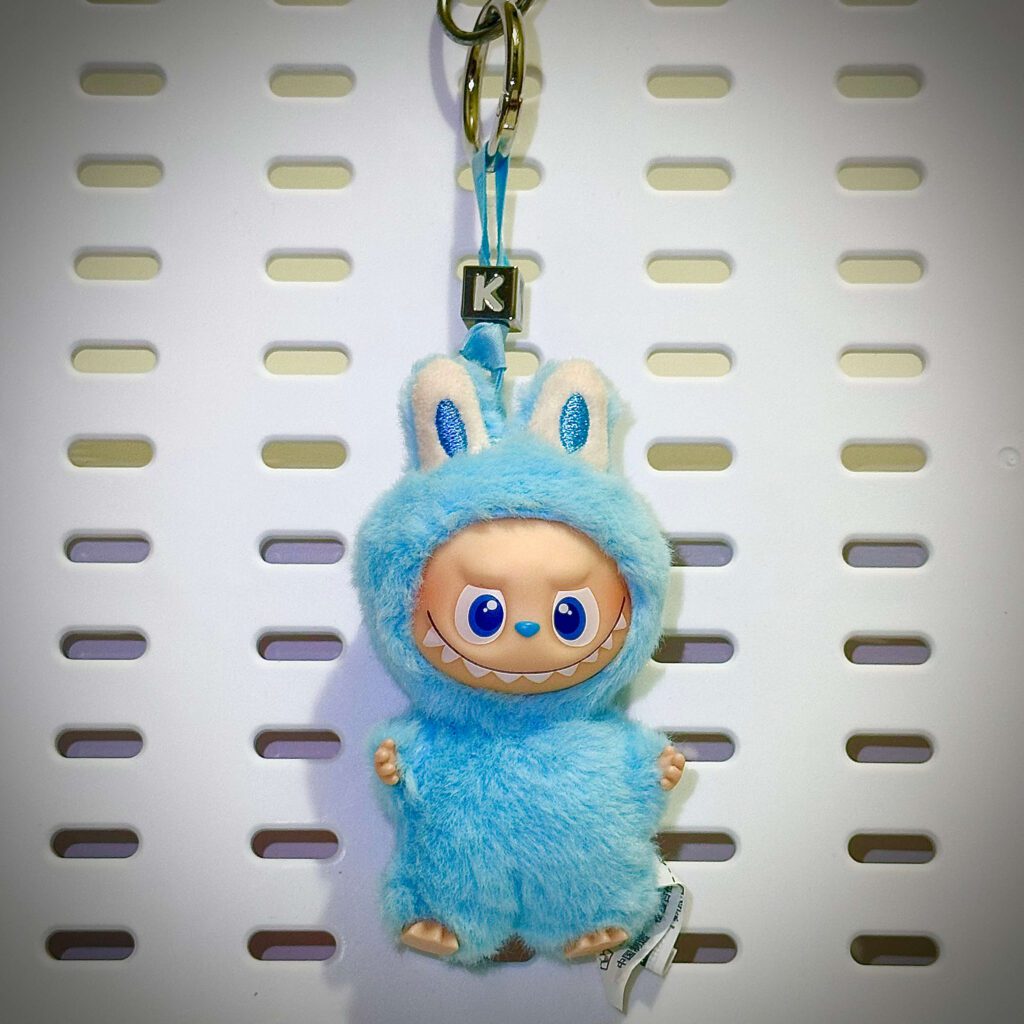 mini labubu pin for love K lanyard
