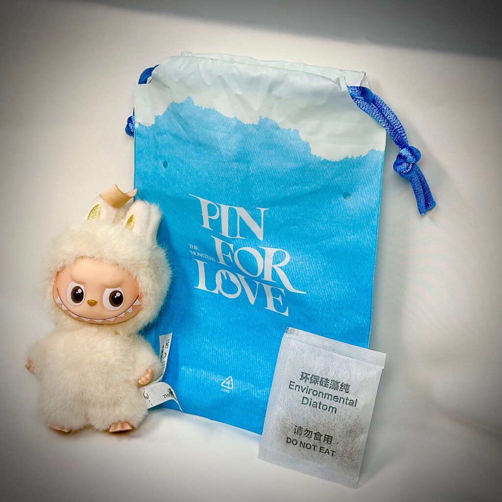 mini labubu pin for love a pouch