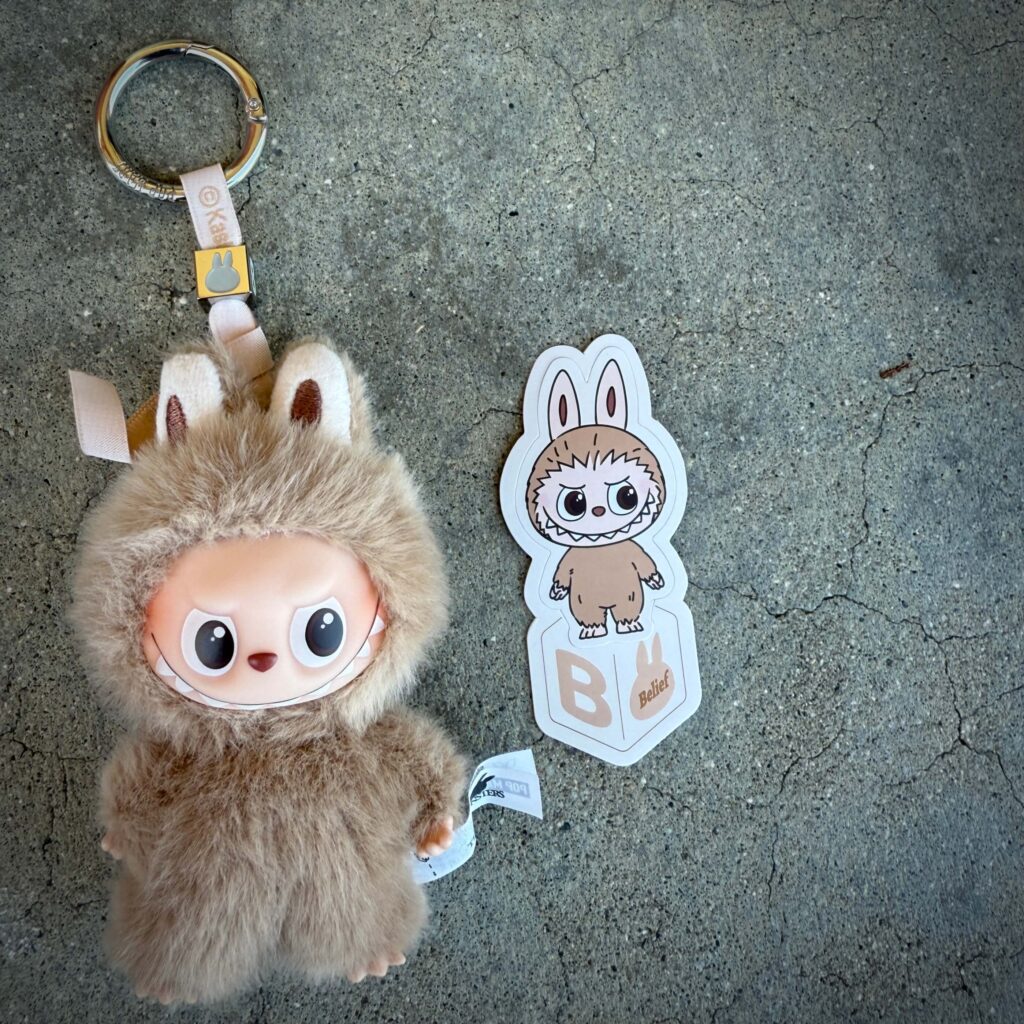 mini labubu pin for love b labubu belief sticker
