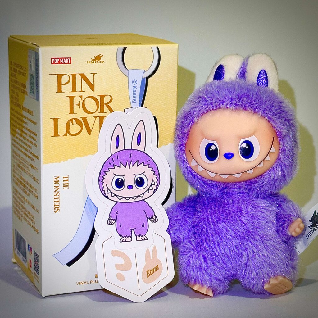 mini labubu pin for love ? emm box with sticker name