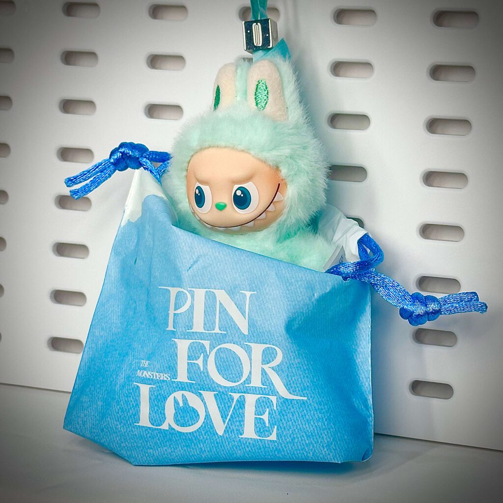 mini-labubu-pin-for-love-i-inside-pouch