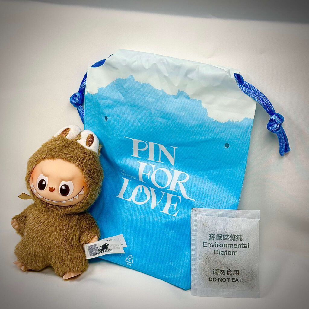 mini labubu pin for love & pouch