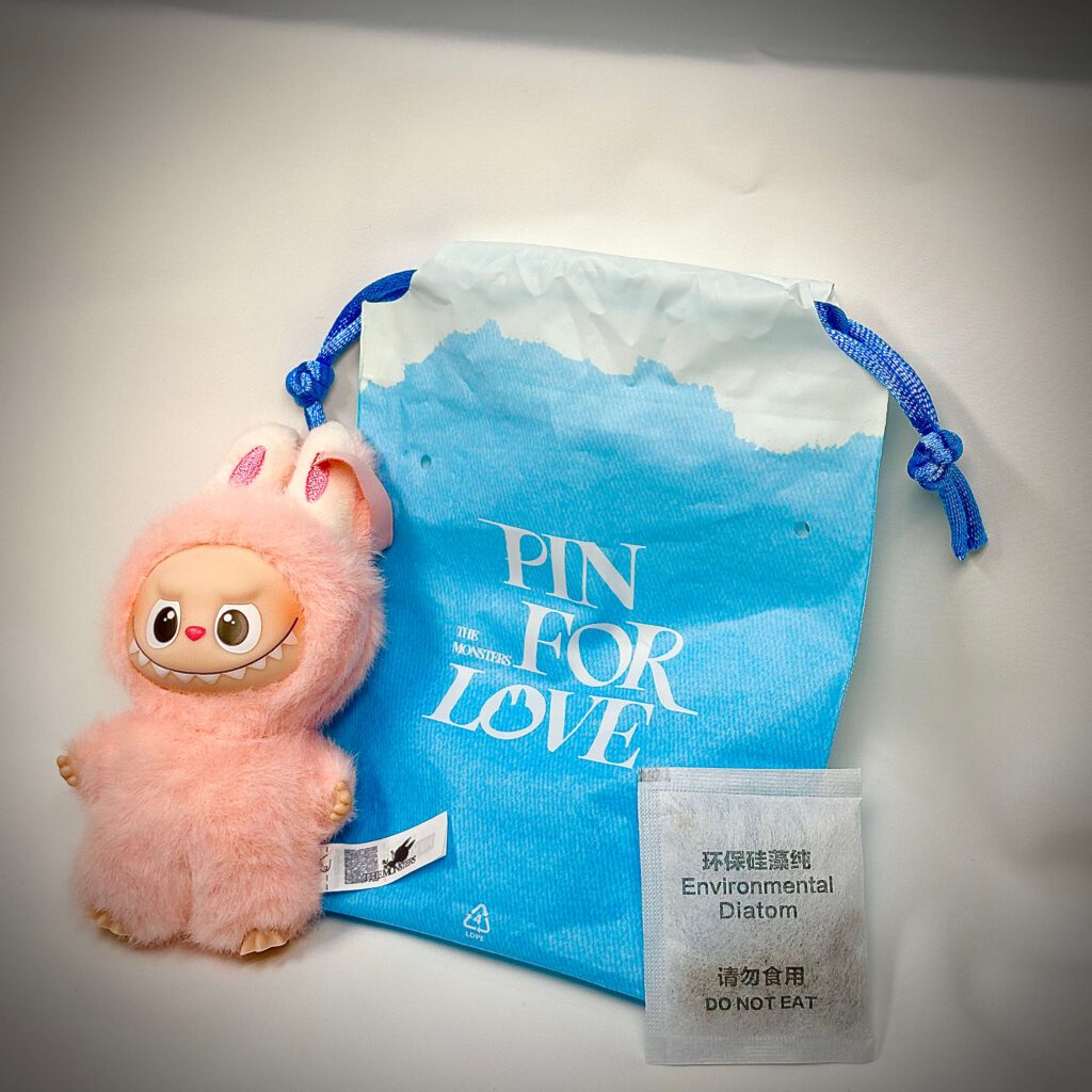 mini labubu pin for love u pouch