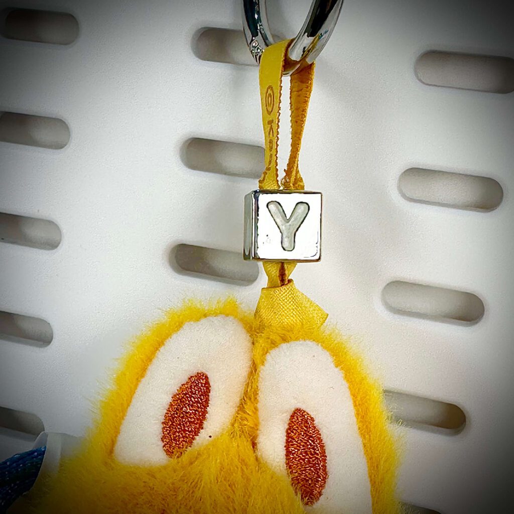mini labubu pin for love y nugget