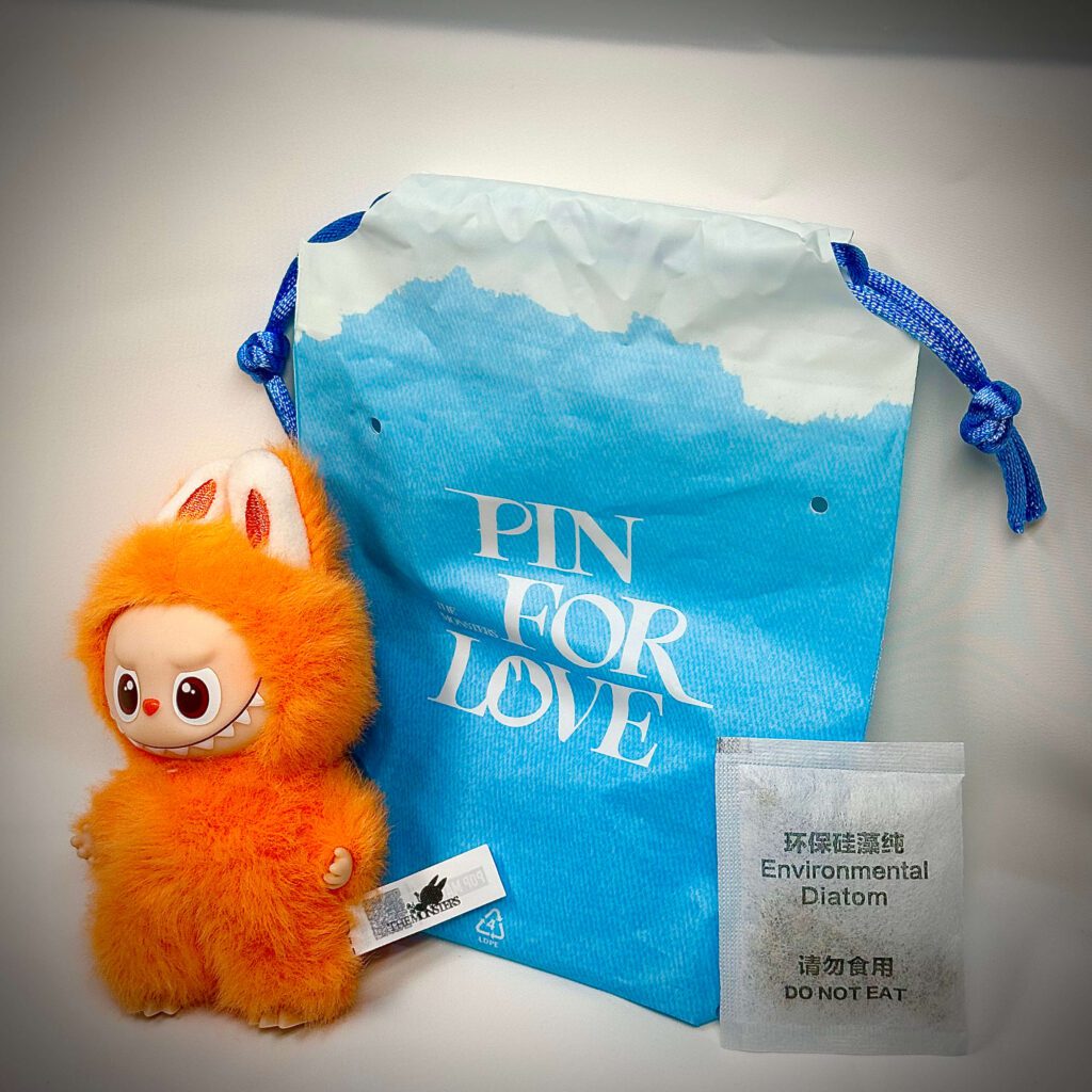 mini labubu pin for love z pouch