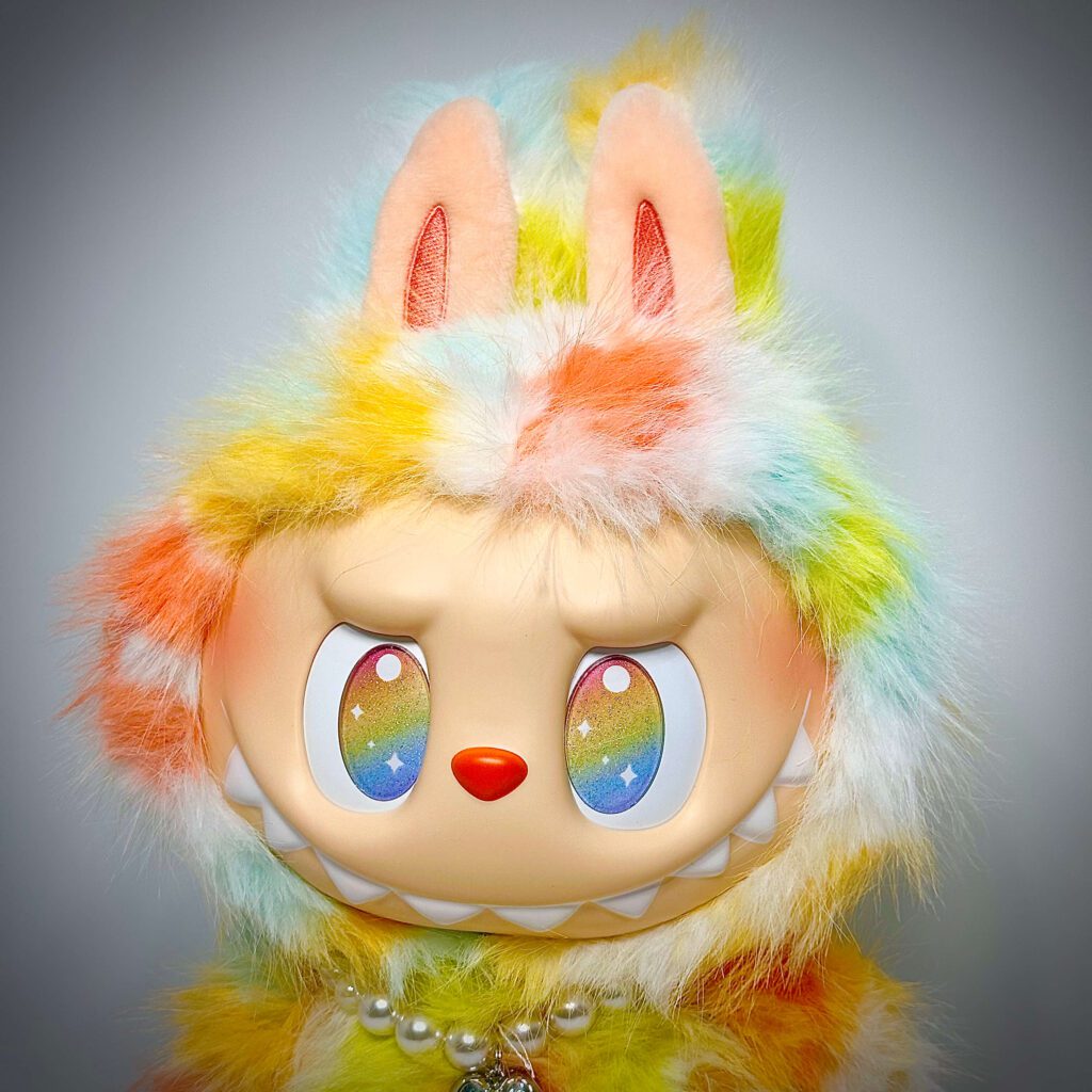 rock the universe labubu eyes front