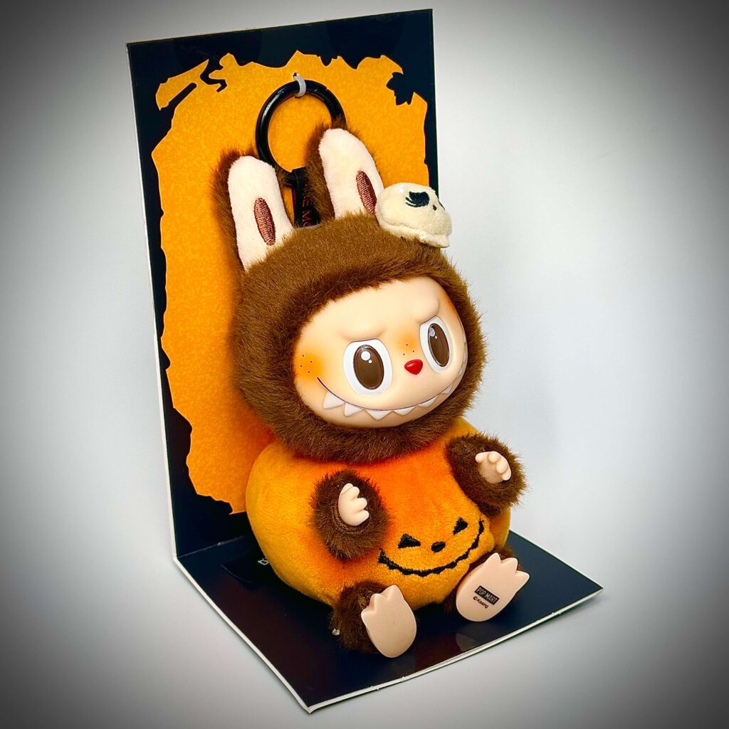 labubu halloween pumpkin side view carton